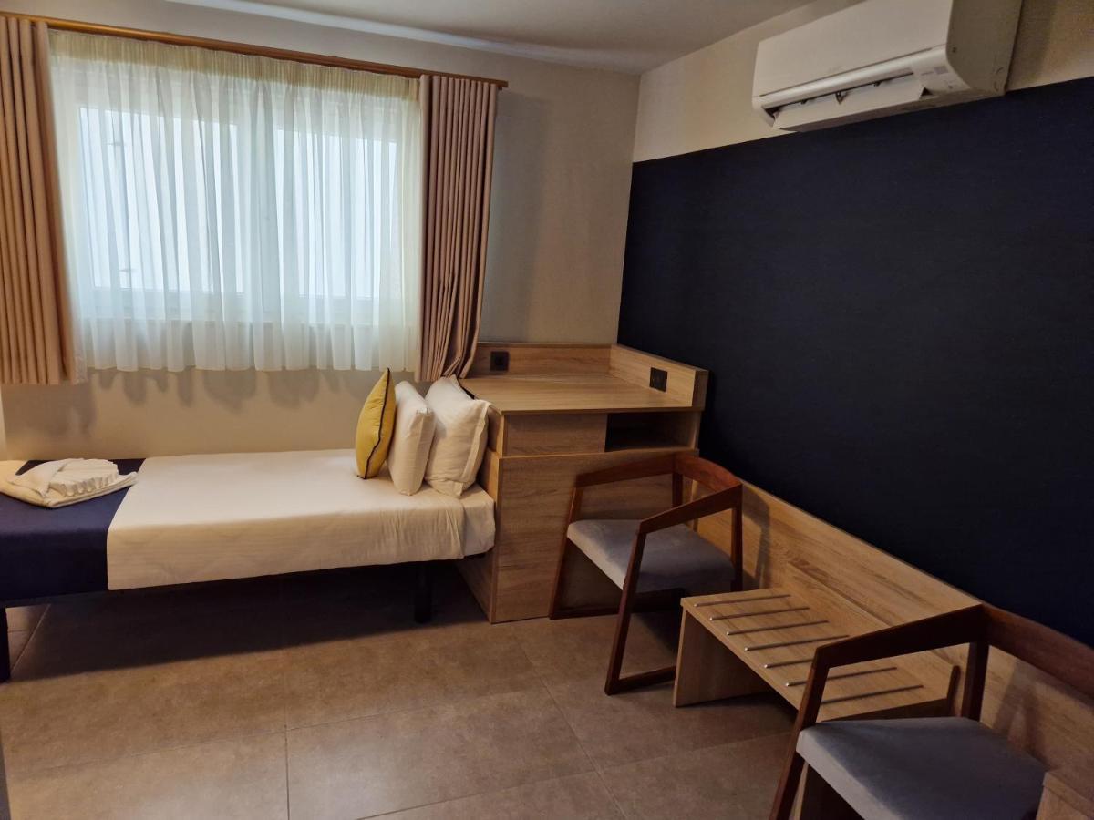 Antoniel Suites San Ġiljan Buitenkant foto